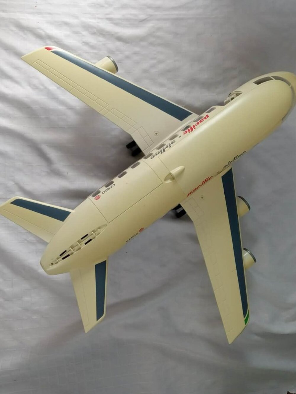 Rare vintage Playmobil 4310 Pacific Airlines Cargo Air Plane